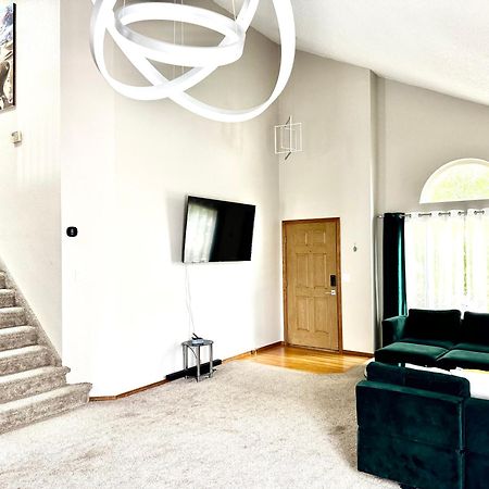 Artsy Home Close To Usafa With Fireplace And Patio Colorado Springs Eksteriør bilde
