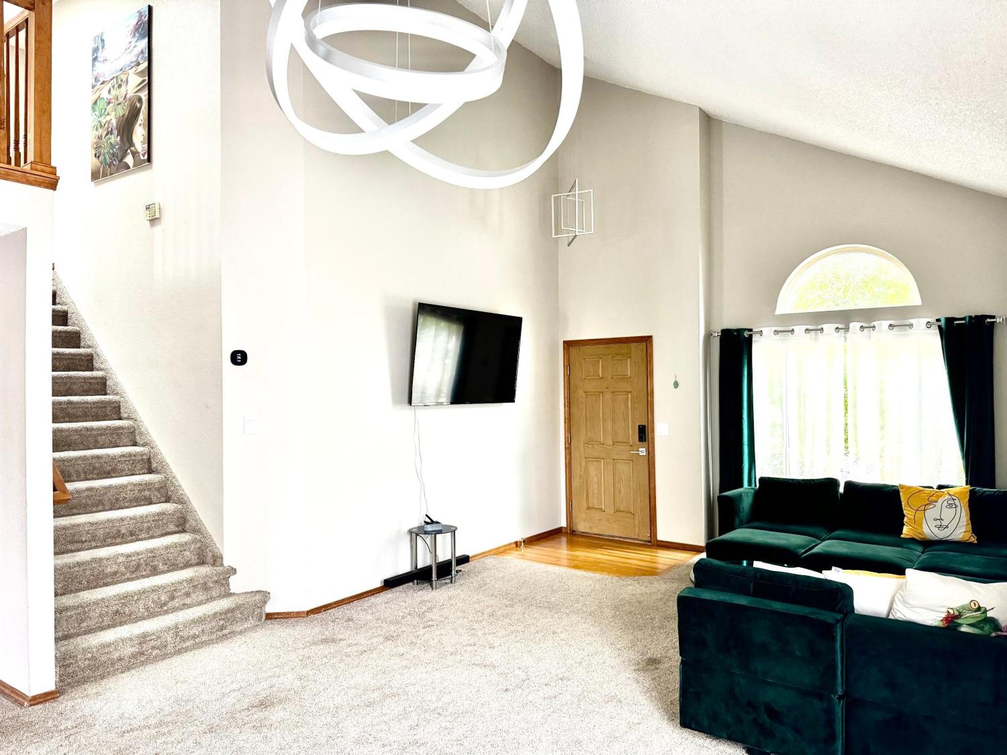 Artsy Home Close To Usafa With Fireplace And Patio Colorado Springs Eksteriør bilde